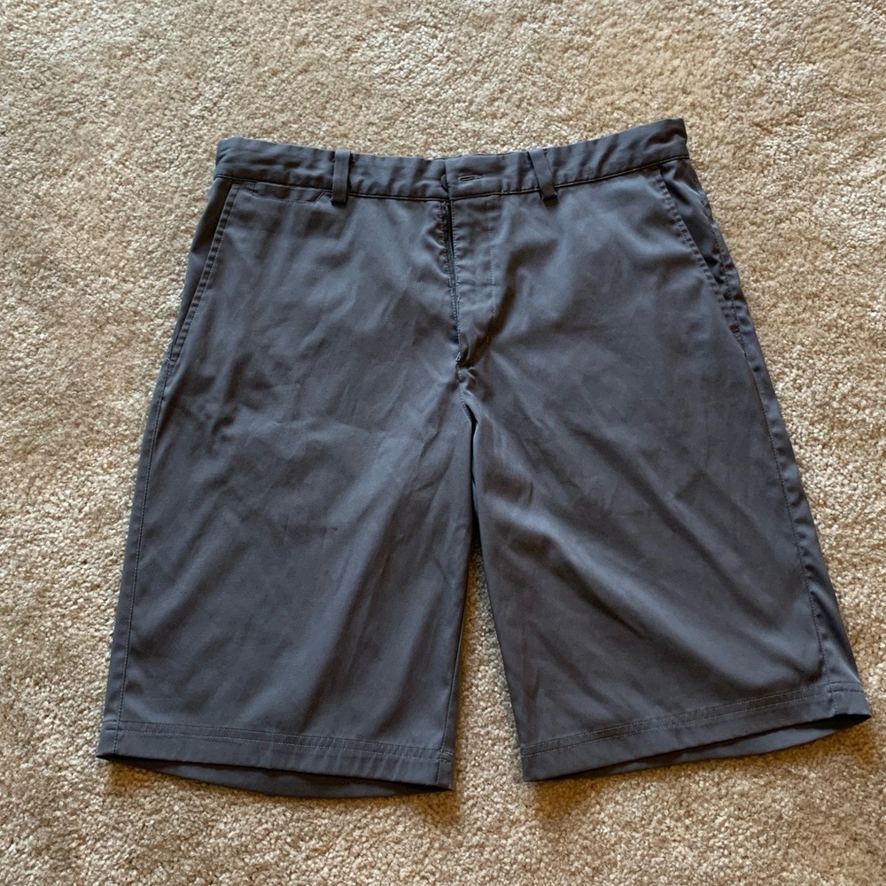 Nike golf shorts